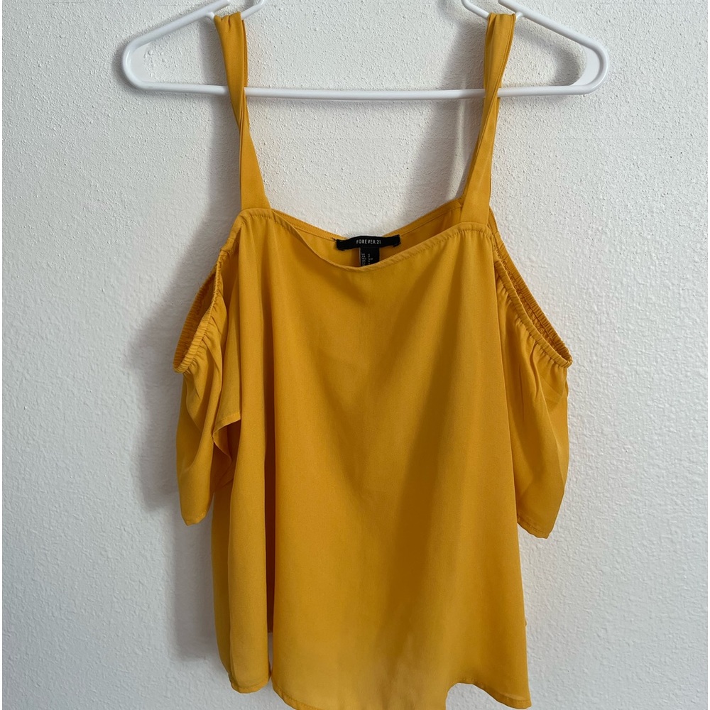 F21 yellow top
